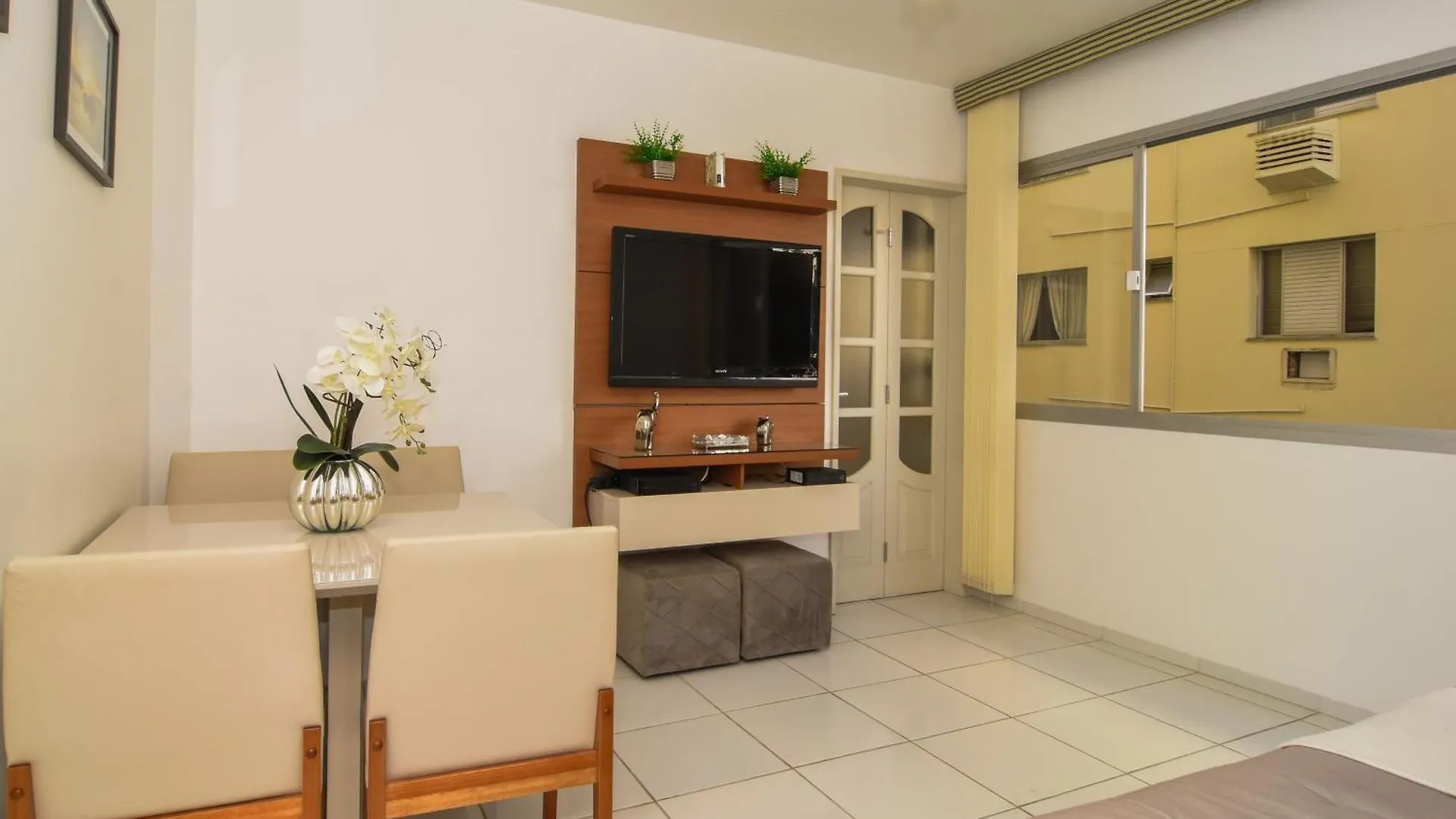 Joia De 1 Quarto A Poucos Passos Da Beiramar P693 Florianopolis Brazil