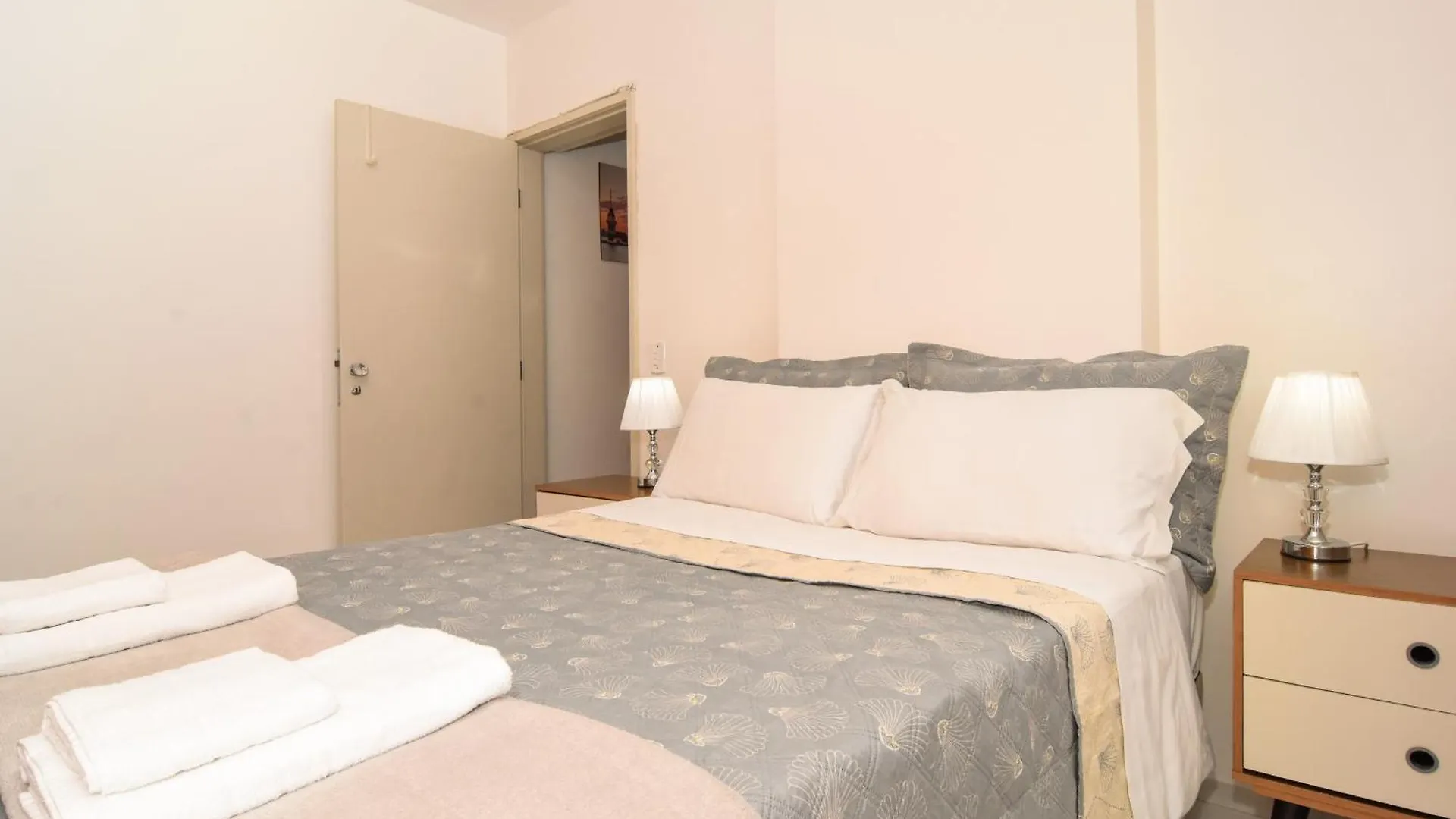 Joia De 1 Quarto A Poucos Passos Da Beiramar P693 Florianópolis Brazília